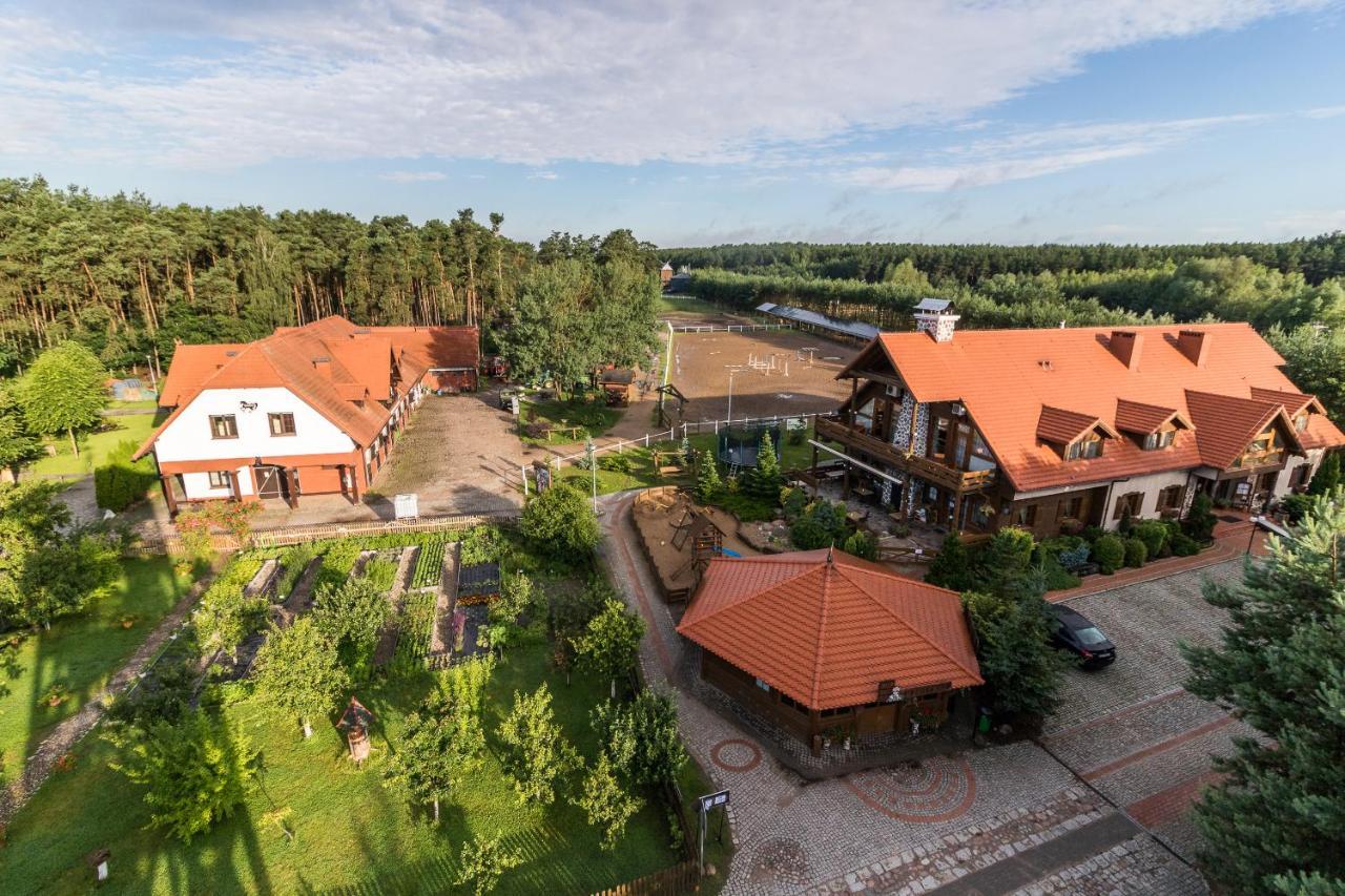Hotel Osada Karbowko Wellness & Spa Elgiszewo  Exterior foto