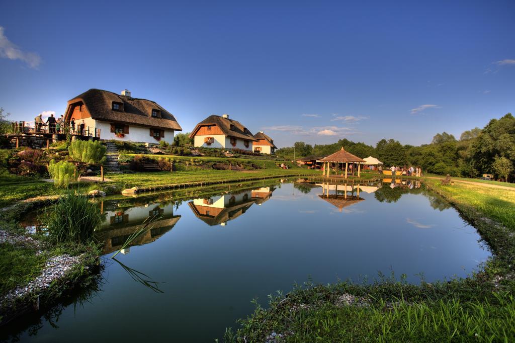 Hotel Osada Karbowko Wellness & Spa Elgiszewo  Exterior foto